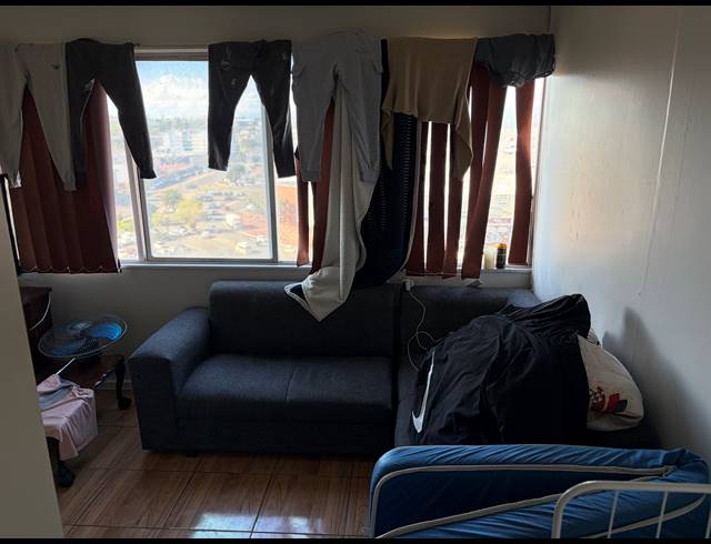 1 BEDROOM APARTMENT FOR SALE IN PAROW EAST